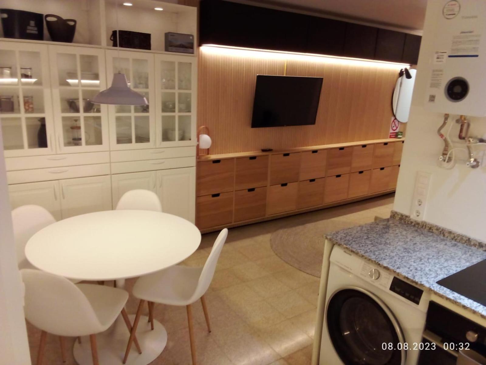 2 Bedroom Large Modern Apartment In Blanes Old Town 50M From The Beach! Exteriér fotografie